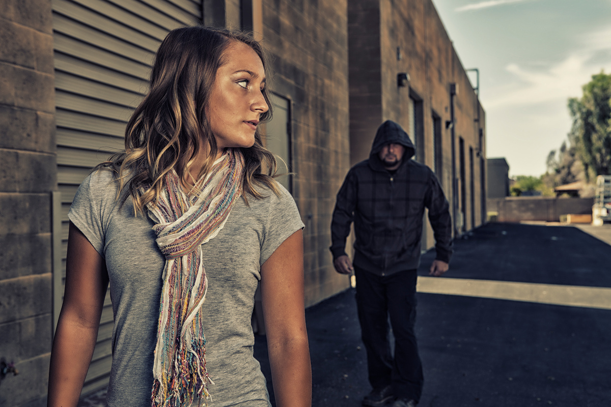 Girl who knows self defense sees a man walking behind her Rob Doar Law Girl who knows self defense sees a man walking behind her